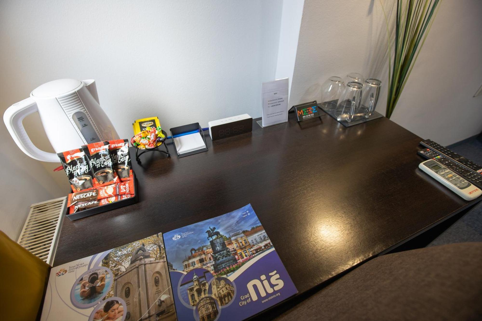 4 Rooms Apartments Ni 외부 사진